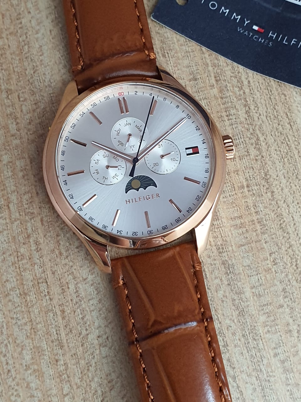  Shop Authentic Tommy Hilfiger Oliver Chronograph White Dial Brown Leather Strap Watch for Men - 1791306 - Luxxuri