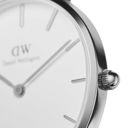  Shop Authentic Daniel Wellington Petite Bondi White Dial White Leather Strap Watch For Women - DW00100190 - Luxxuri
