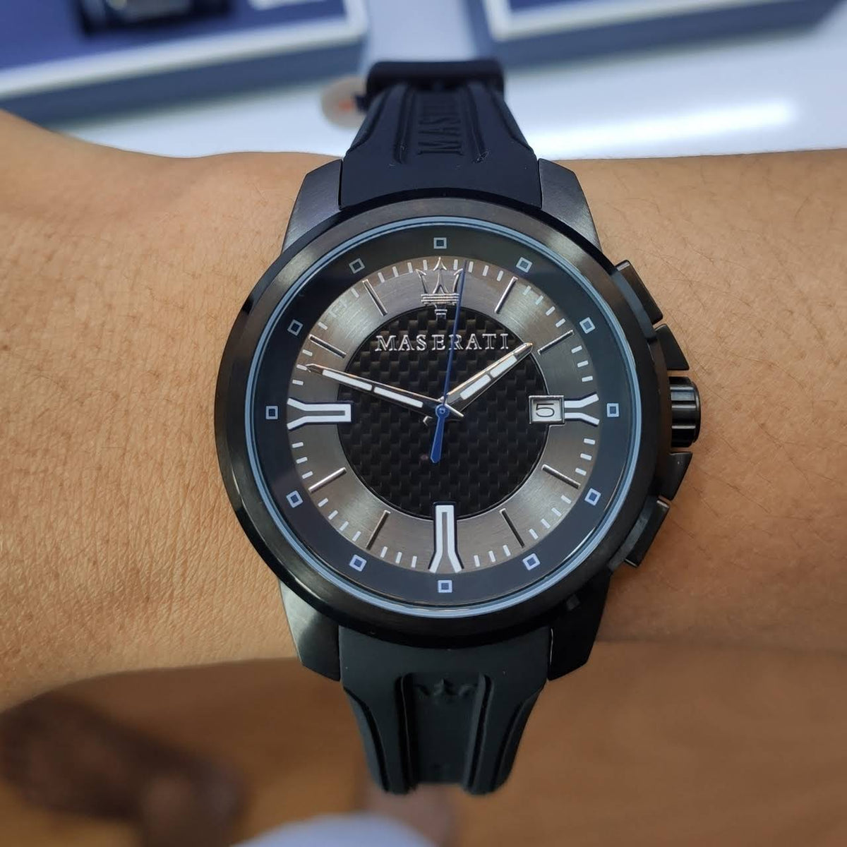  Shop Authentic Maserati SFIDA Black Dial Black Rubber Strap Watch For Men - R8851123004 - Luxxuri