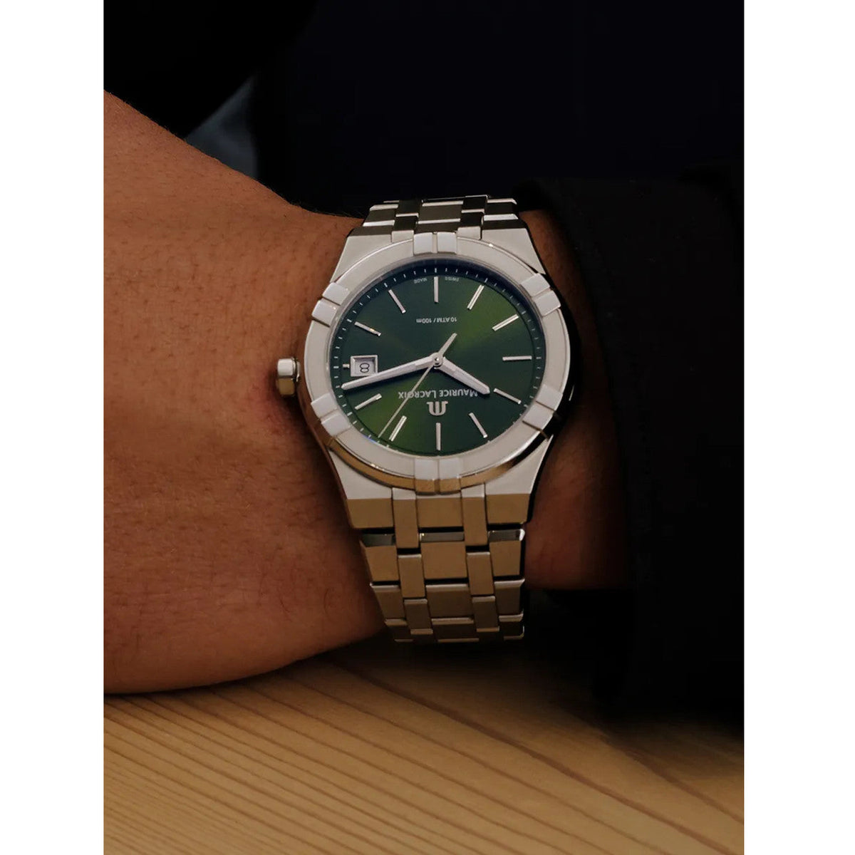  Shop Authentic Maurice Lacroix Aikon Automatic Green Dial Silver Steel Strap Watch for Men - AI1807-SS002-630-1 - Luxxuri