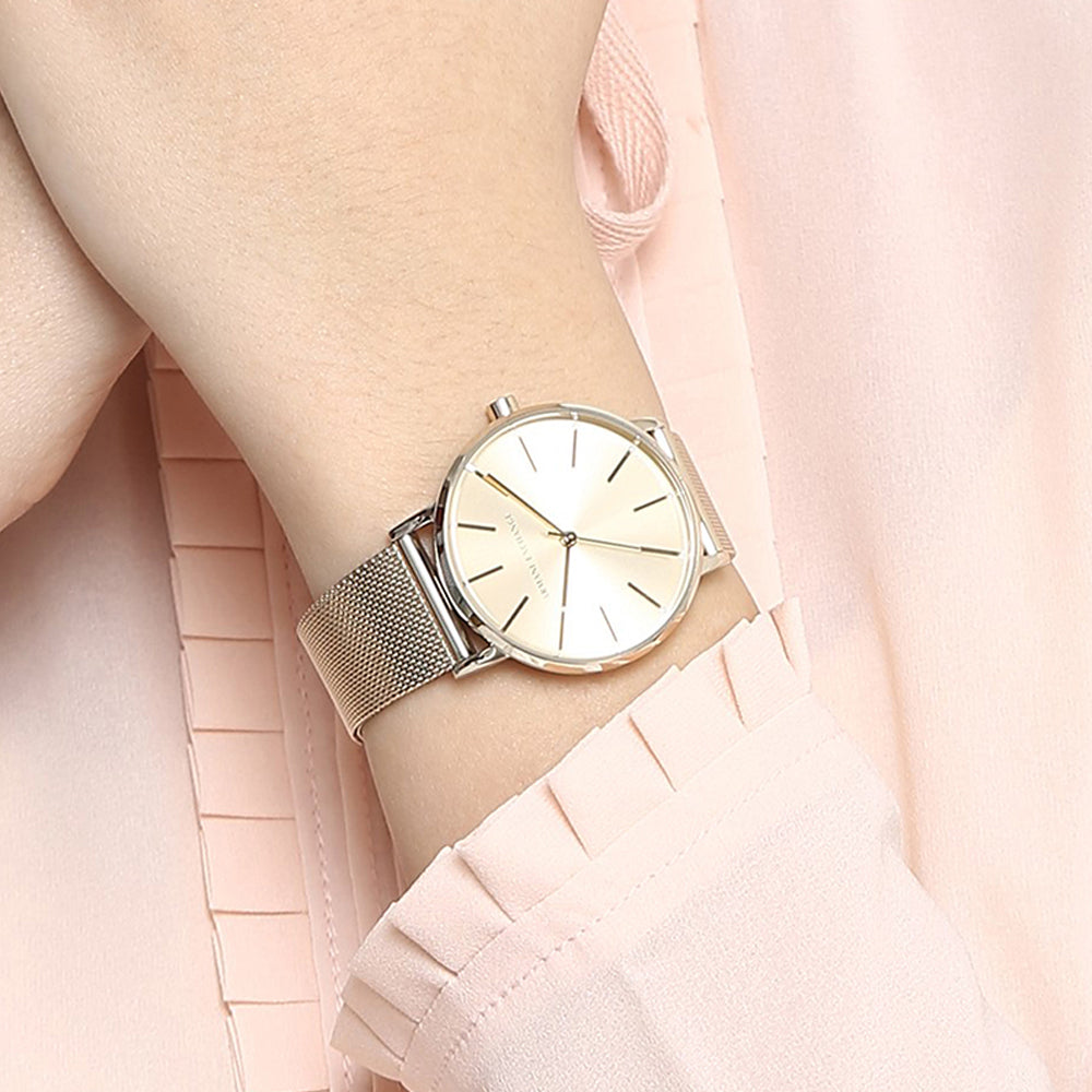  Shop Authentic Armani Exchange Lola Analog Gold Dial Gold Mesh Strap Watch For Women - AX5536 - Luxxuri