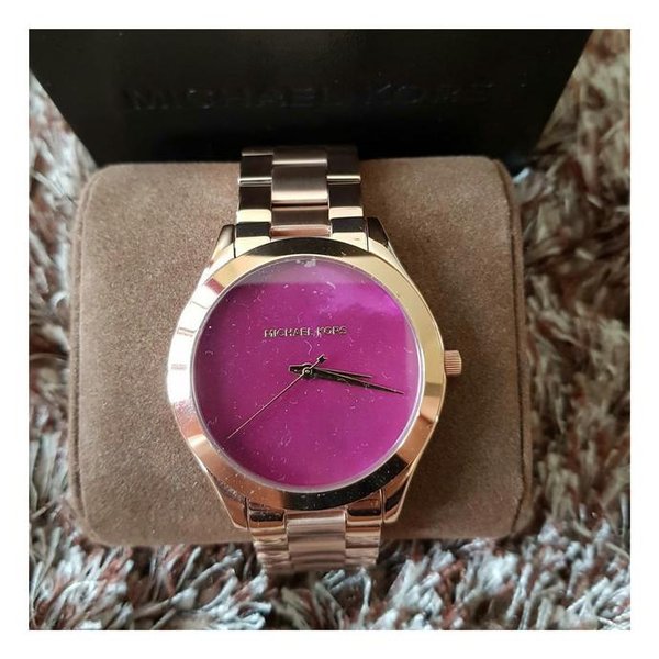  Shop Authentic Michael Kors Runway Pink Dial Rose Gold Steel Strap Watch for Women - MK3550 - Luxxuri