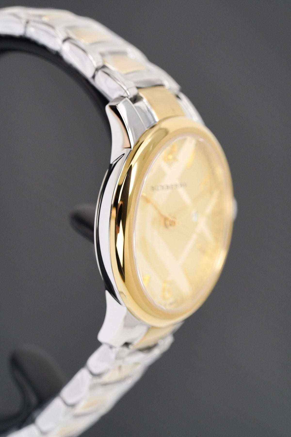 Shop Authentic Burberry The Classic Champagne Gold Dial Two Tone Steel Strap Watch for Women - BU10118 - Luxxuri