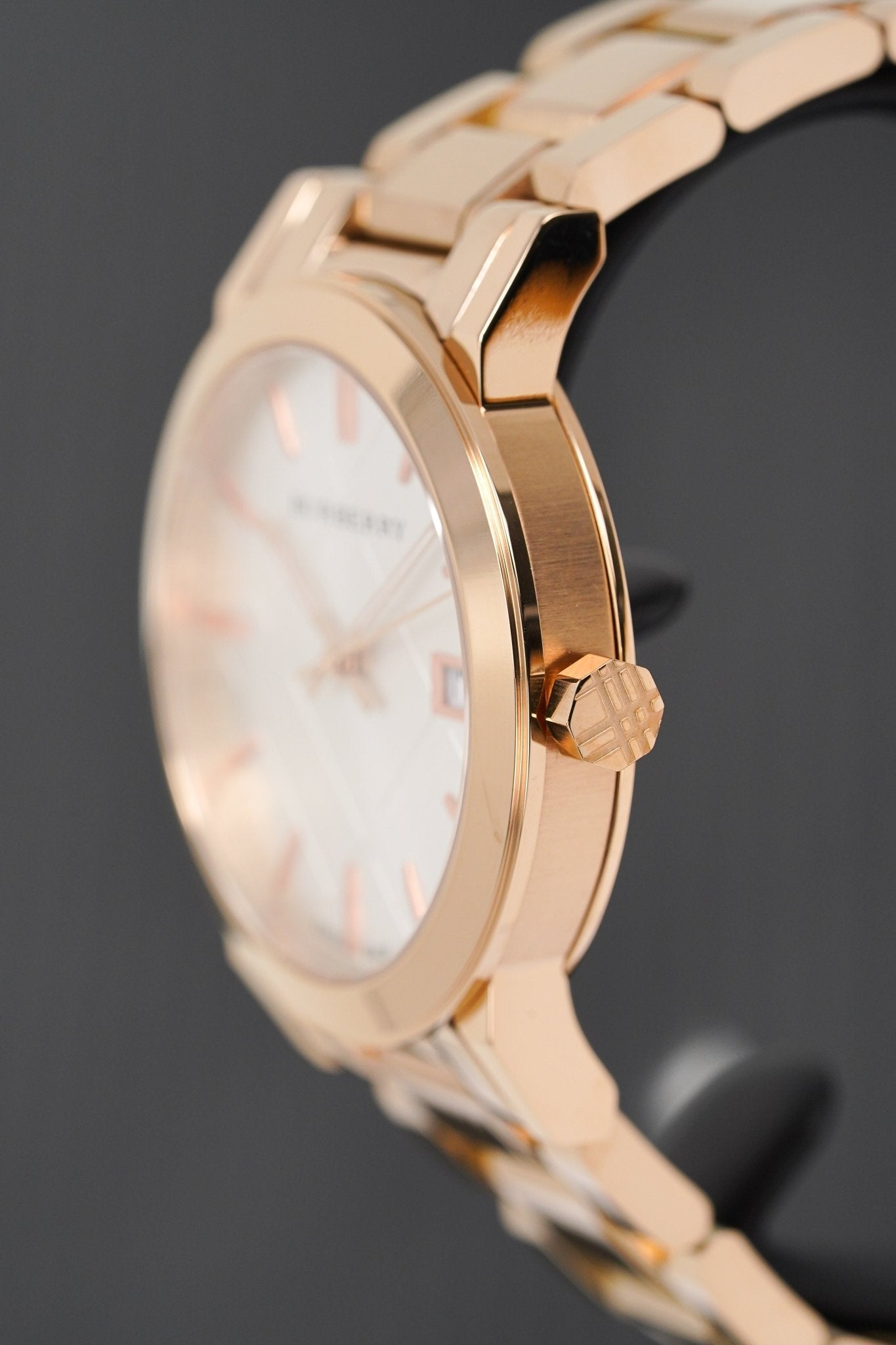  Shop Authentic Burberry The City White Dial Rose Gold Steel Strap Watch for Women - BU9104 - Luxxuri