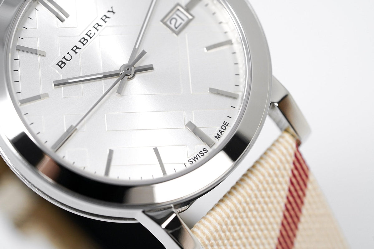  Shop Authentic Burberry The City Nova Silver Dial White Leather Strap Watch for Women - BU9022 - Luxxuri