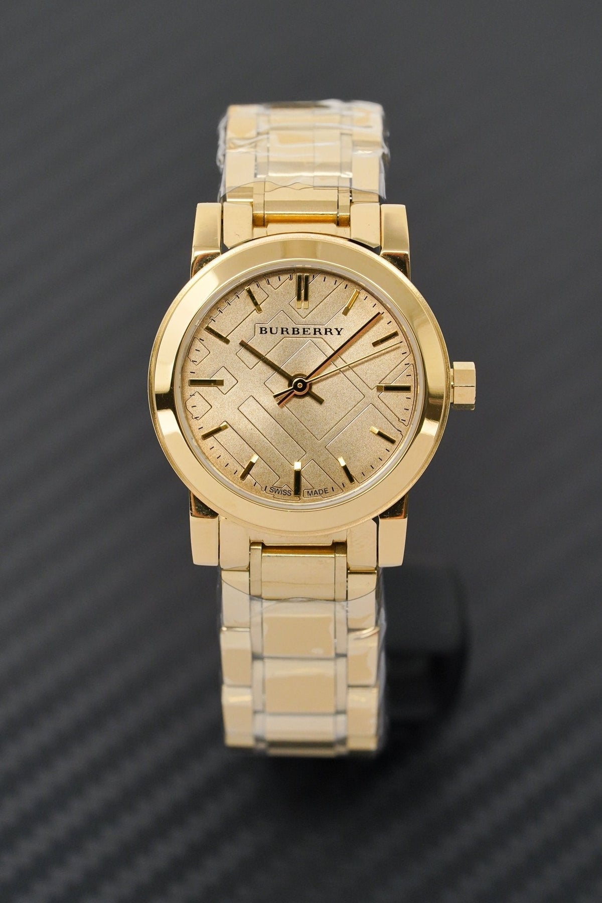  Shop Authentic Burberry The City Gold Dial Gold Steel Strap Watch for Women - BU9227 - Luxxuri