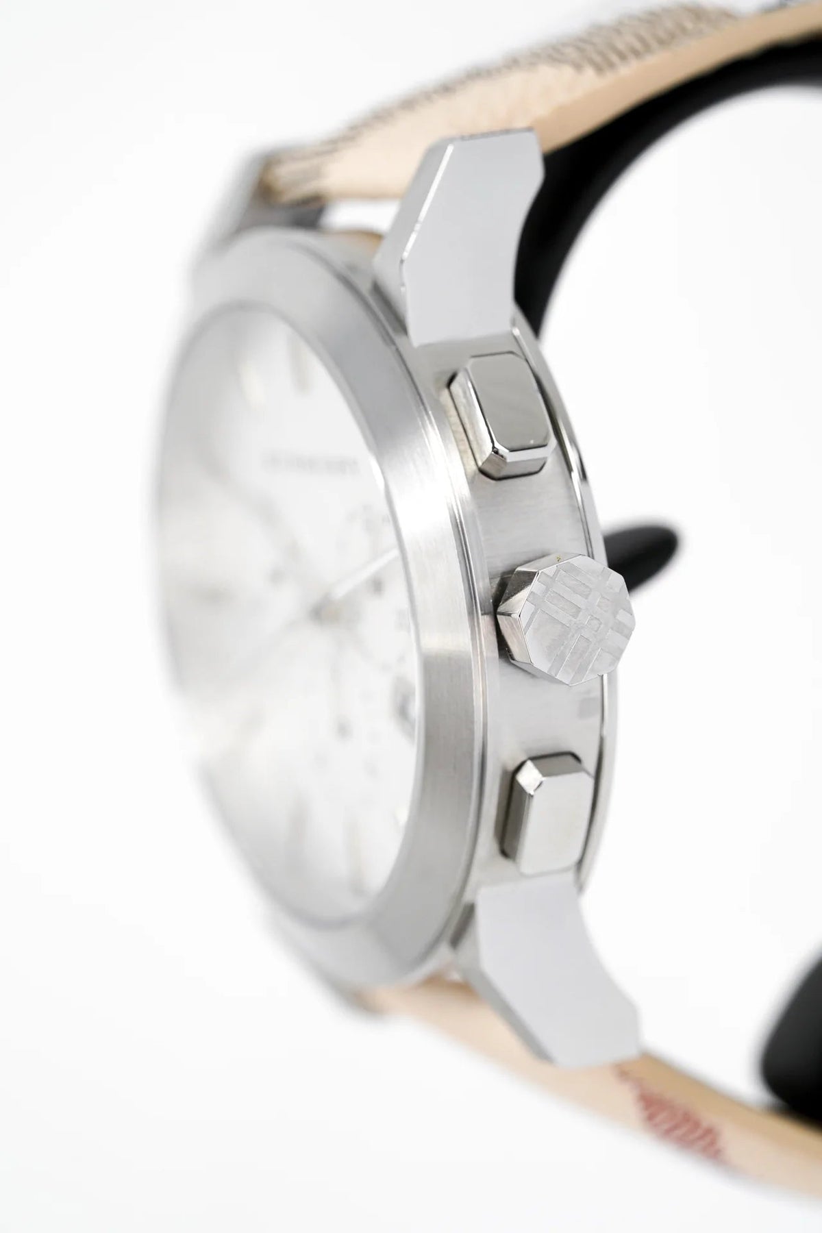  Shop Authentic Burberry The City Chronograph White Dial Haymarket Leather Strap Watch For Men - BU9360 - Luxxuri