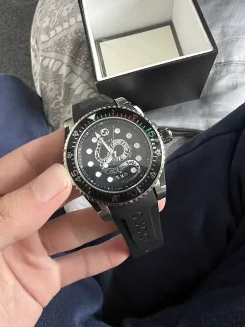  Shop Authentic Gucci Dive Quartz Kingsnake Black Dial Black Rubber Strap Watch For Men - YA136217 - Luxxuri