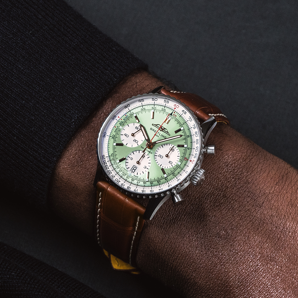  Shop Authentic Breitling Navitimer B01 Chronograph 41 Green Dial Brown Leather Strap Watch for Men - AB0139211L1P1 - Luxxuri