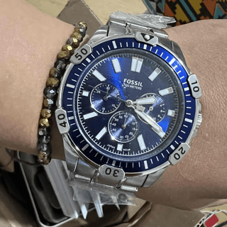  Shop Authentic Fossil Garrett Chronograph Blue Dial Silver Steel Strap Watch for Men - FS5623 - Luxxuri