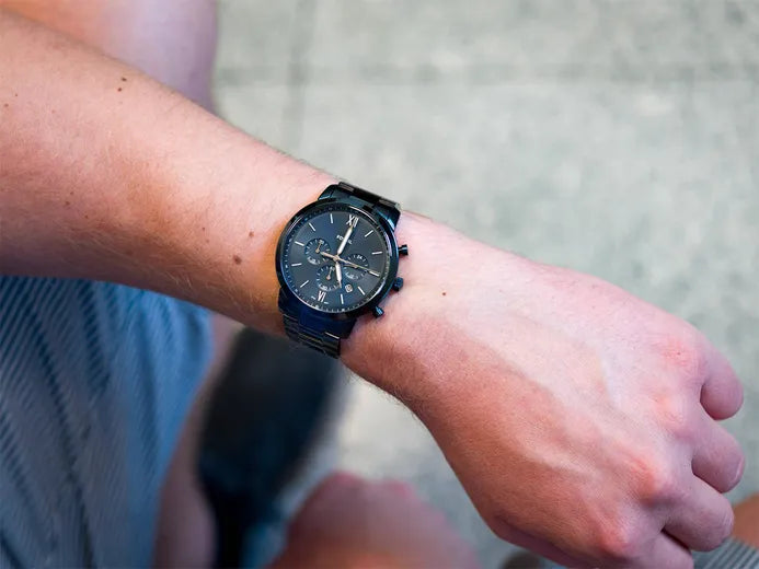  Shop Authentic Fossil Neutra Chronograph Blue Dial Blue Steel Strap Watch for Men - FS5826 - Luxxuri