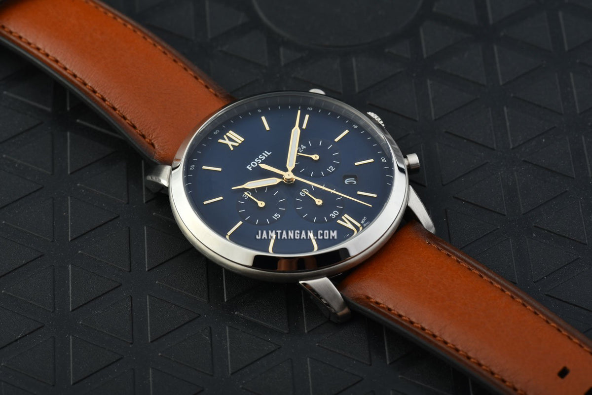  Shop Authentic Fossil Neutra Chronograph Blue Dial Brown Leather Strap Watch for Men - FS5453 - Luxxuri