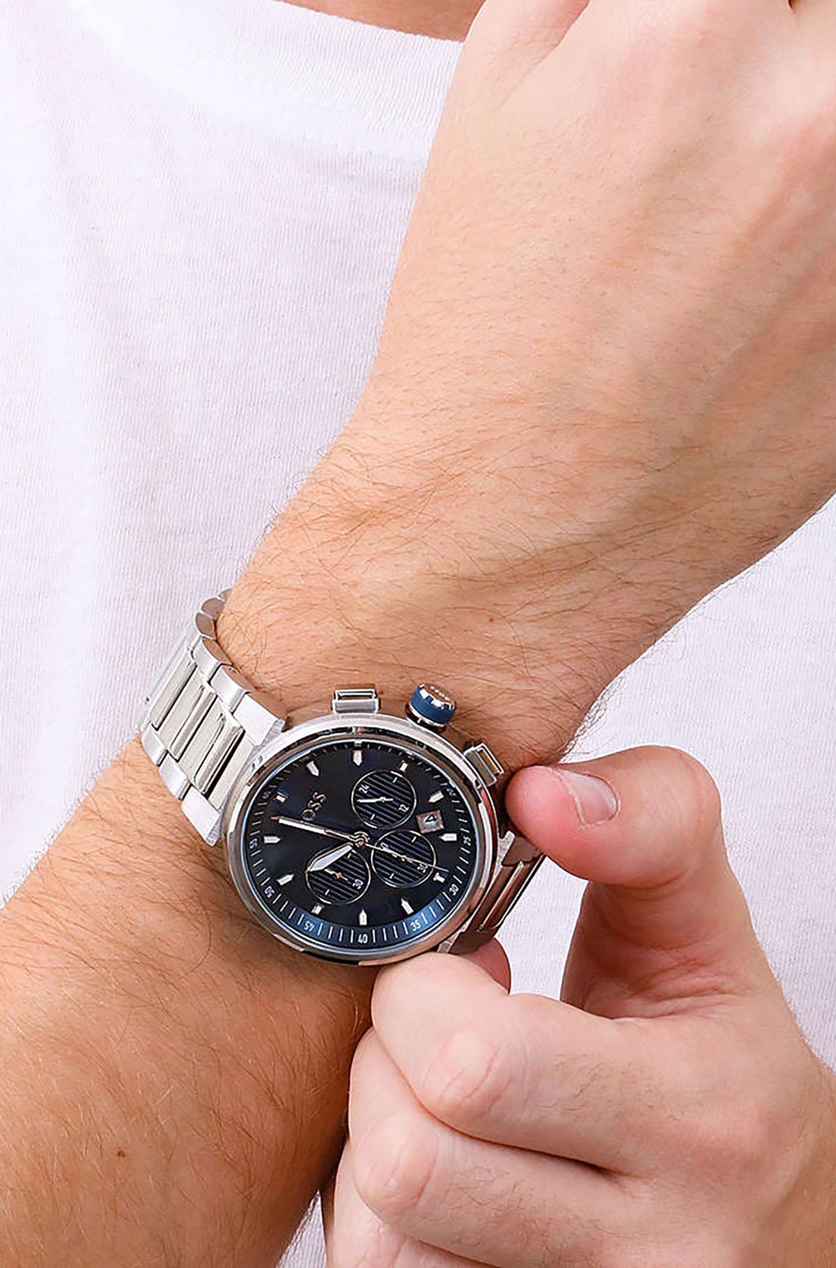  Shop Authentic Hugo Boss One Chronograph Blue Dial Silver Steel Strap Watch For Men - 1513999 - Luxxuri