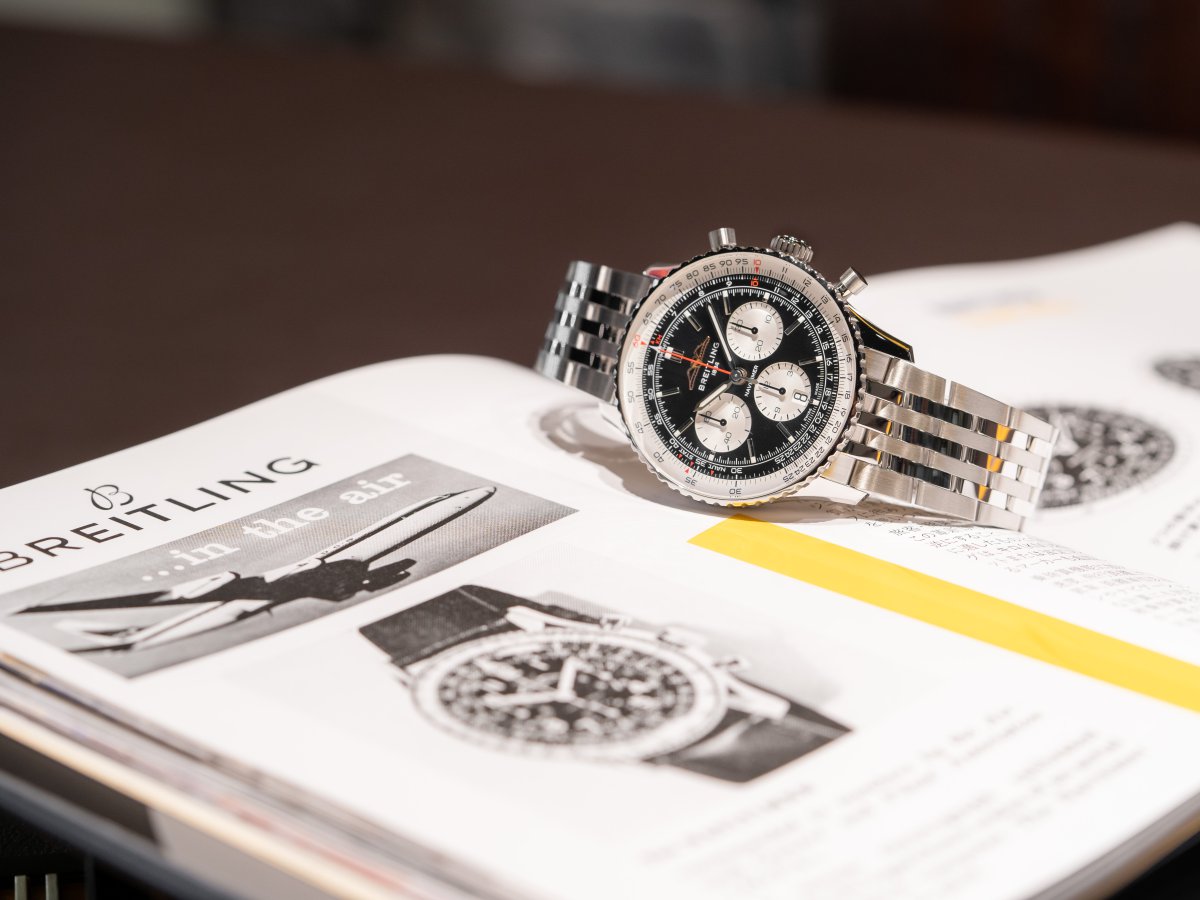  Shop Authentic Breitling Navitimer B01 Chronograph 43 Black Dial Silver Steel Strap Watch for Men - AB0138211B1A1 - Luxxuri
