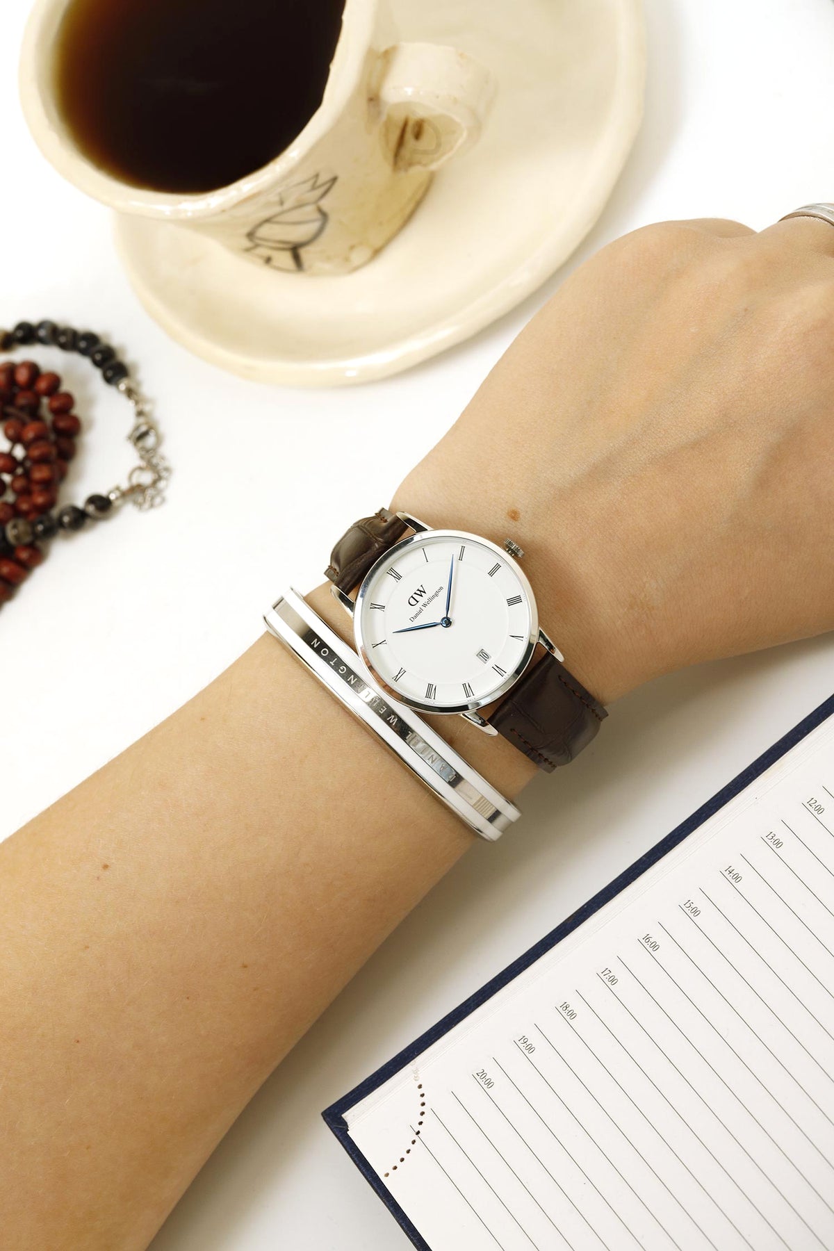  Shop Authentic Daniel Wellington Dapper York Quartz White Dial Dark Brown Leather Strap Watch For Women - DW00100097 - Luxxuri