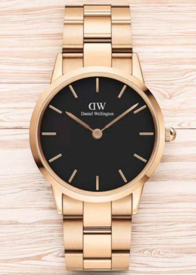  Shop Authentic Daniel Wellington Iconic Link Black Dial Rose Gold Steel Strap Watch for Women - DW00100210 - Luxxuri