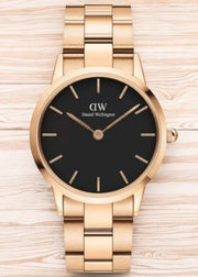  Shop Authentic Daniel Wellington Iconic Link Black Dial Rose Gold Steel Strap Watch for Women - DW00100210 - Luxxuri