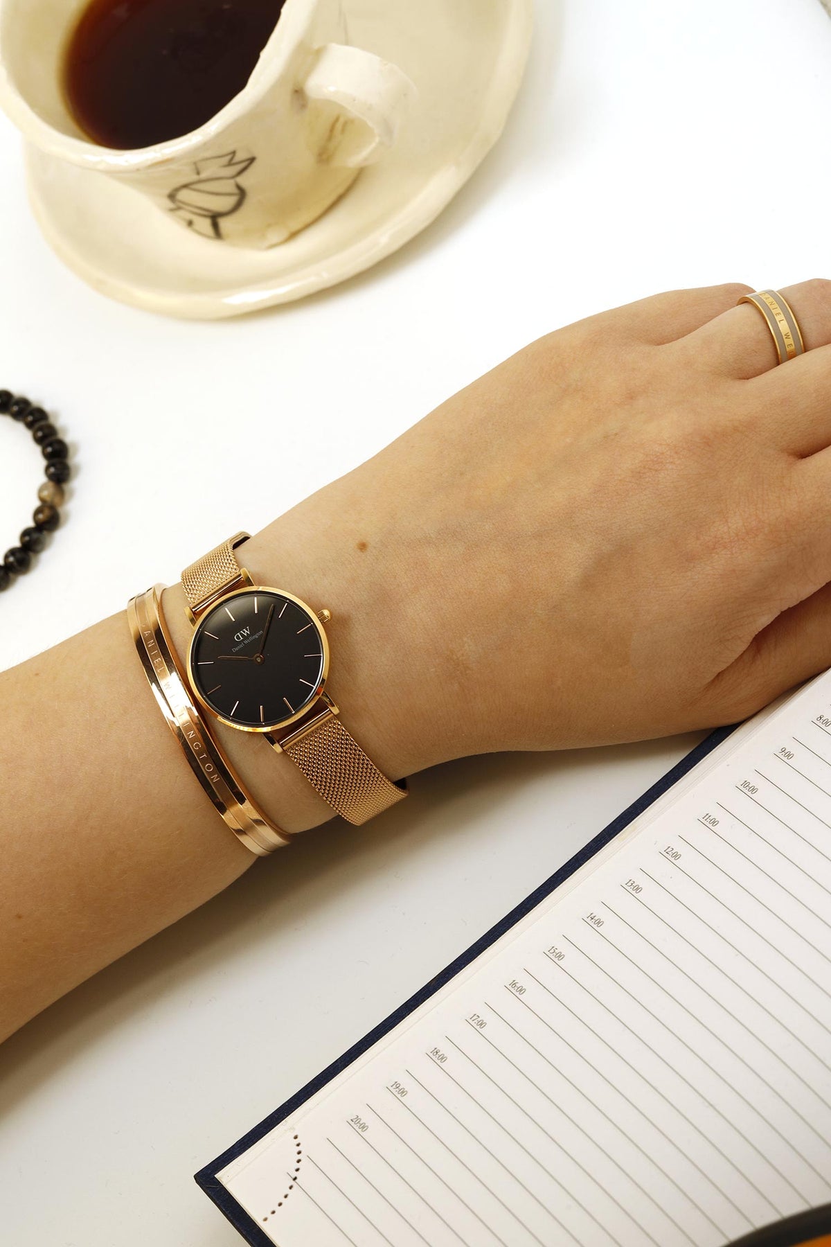  Shop Authentic Daniel Wellington Classic Petite Melrose Black Dial Rose Gold Mesh Bracelet Watch For Women - DW00100217 - Luxxuri