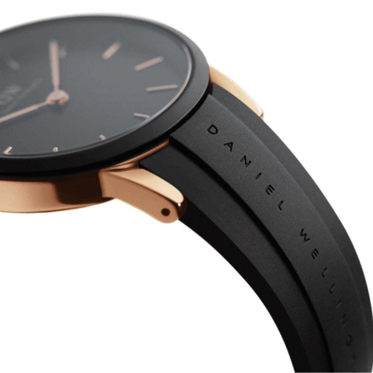  Shop Authentic Daniel Wellington Iconic Motion Black Dial Rubber Strap Watch For Women - DW00100426 - Luxxuri