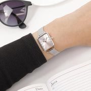  Shop Authentic Daniel Wellington Quadro Unitone Silver Dial Silver Mesh Strap Watch For Women - DW00100486 - Luxxuri