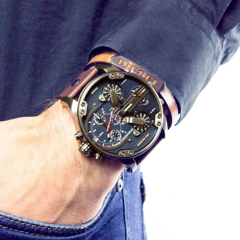  Shop Authentic Diesel Mr Daddy Blue Dial Brown Leather Strap Watch For Men - DZ7314 - Luxxuri