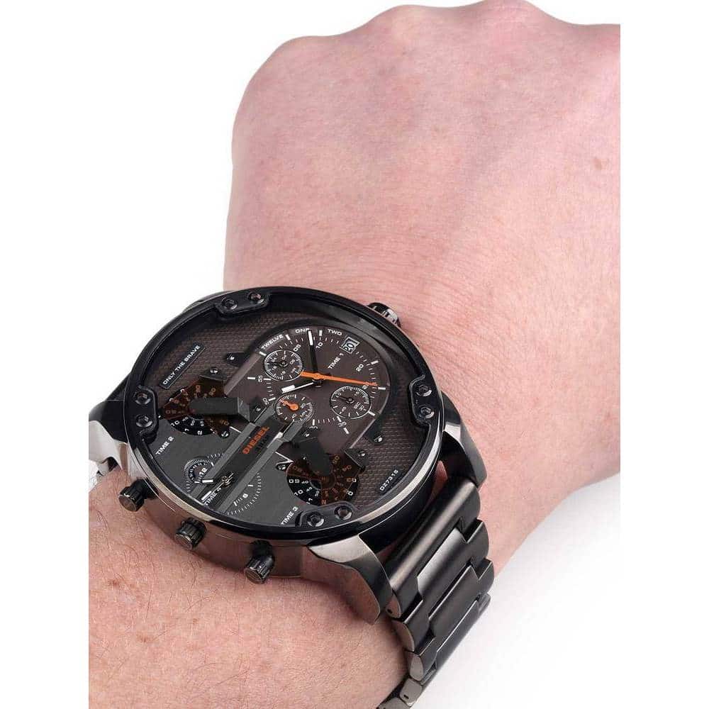  Shop Authentic Diesel Mr Daddy 2.0 Chronograph Grey Dial Grey Steel Strap Watch For Men - DZ7315 - Luxxuri