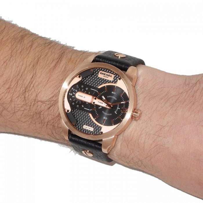  Shop Authentic Diesel Mini Daddy Dual Time Black & Gold Dial Black Leather Strap Watch For Men - DZ7317 - Luxxuri