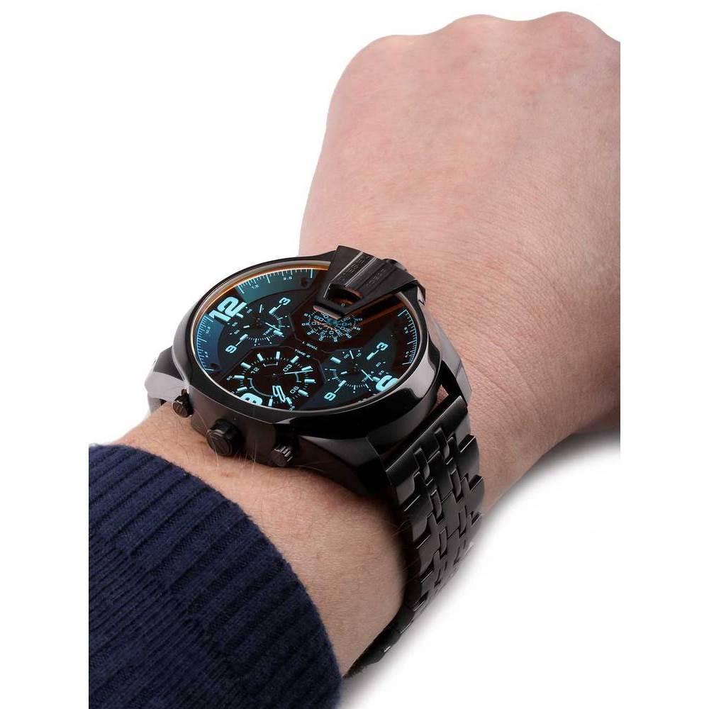  Shop Authentic Diesel Uber Chief Chronograph Red Dial Black Steel Strap Watch For Men - DZ7373 - Luxxuri