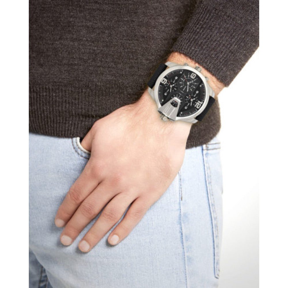  Shop Authentic Diesel Uber Chief Oversized 4 Time Black Dial Leather Strap Watch For Men - DZ7376 - Luxxuri
