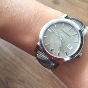  Shop Authentic Burberry The City Grey Dial Checked Grey Leather Strap Watch for Women - BU9118 - Luxxuri