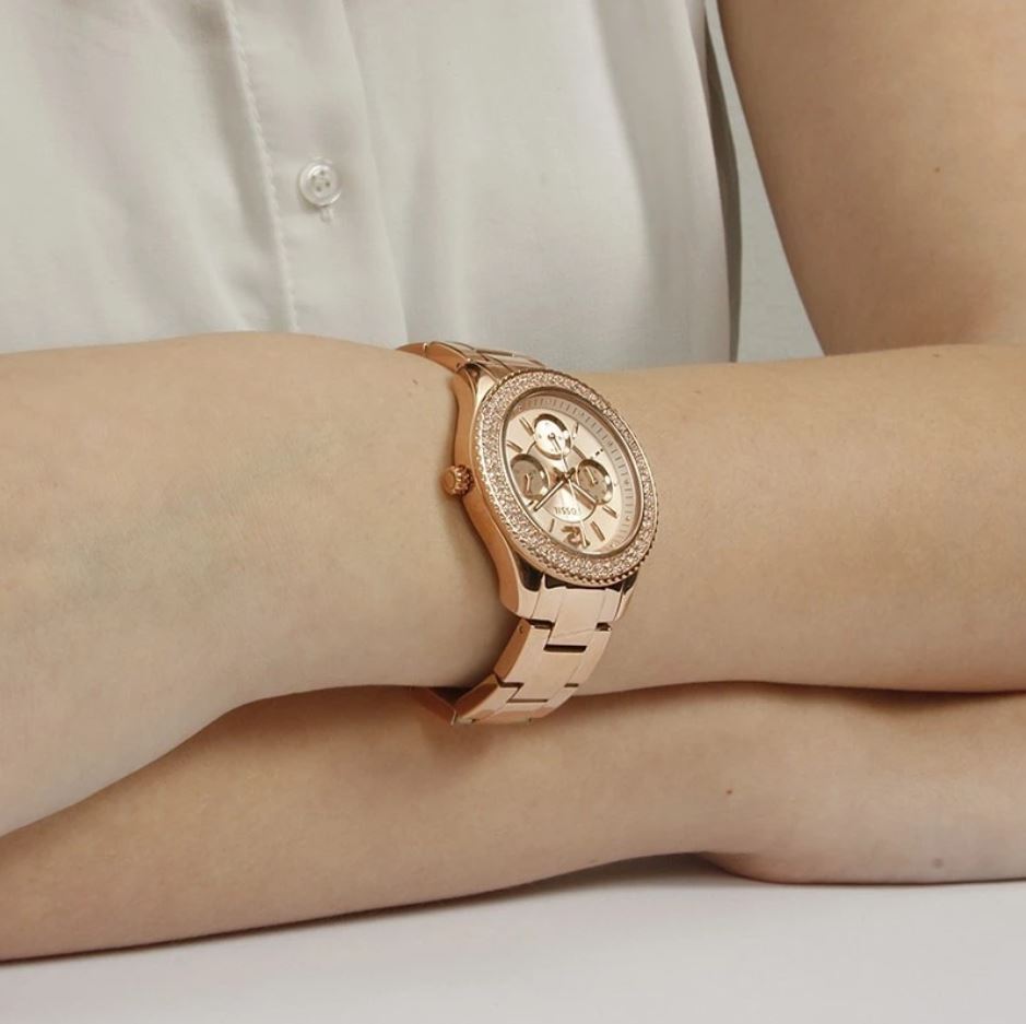  Shop Authentic Fossil Stella Rose Gold Dial Rose Gold Steel Strap Watch for Women - ES3590 - Luxxuri