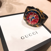  Shop Authentic Gucci Dive Quartz Red Dial Black Rubber Strap Watch For Men - YA136325 - Luxxuri