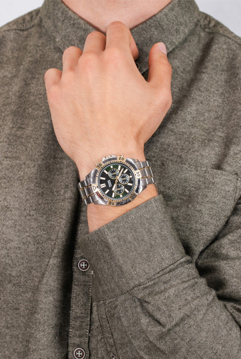  Shop Authentic Fossil Garrett Chronograph Green Dial Two Tone Steel Strap Watch for Men - FS5622 - Luxxuri