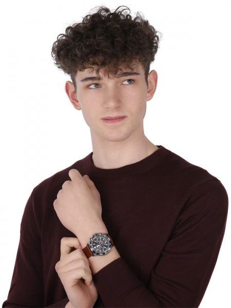  Shop Authentic Fossil Garrett Chronograph Grey Dial Brown Leather Strap Watch for Men - FS5770 - Luxxuri