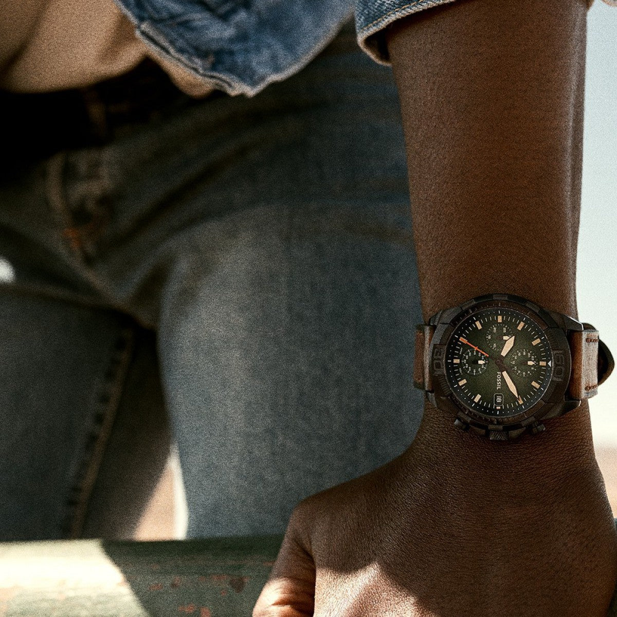  Shop Authentic Fossil Bronson Chronograph Black Dial Brown Leather Strap Watch for Men - FS5856 - Luxxuri