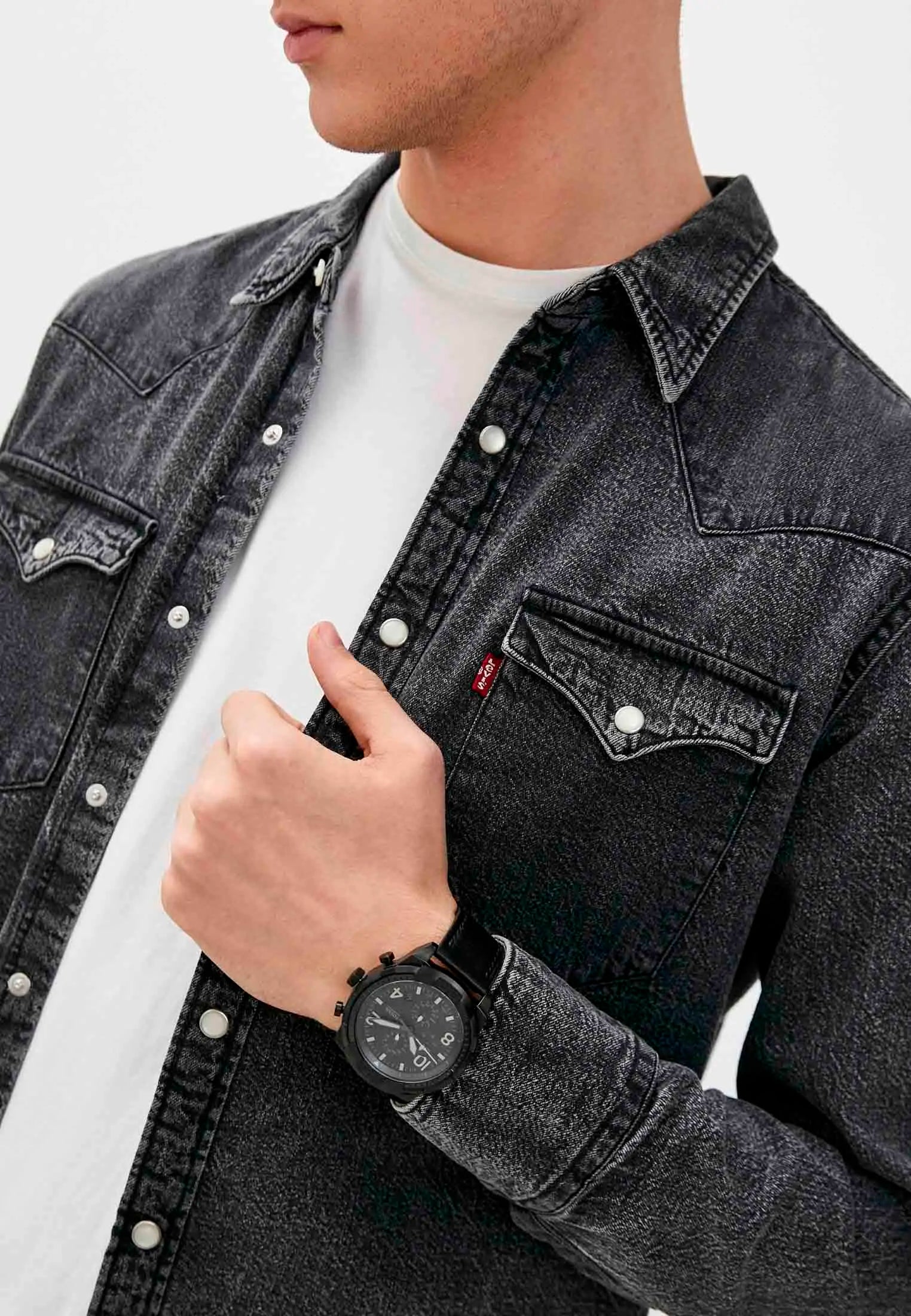  Shop Authentic Fossil Bronson Chronograph Black Dial Black Leather Strap Watch for Men - FS5874 - Luxxuri