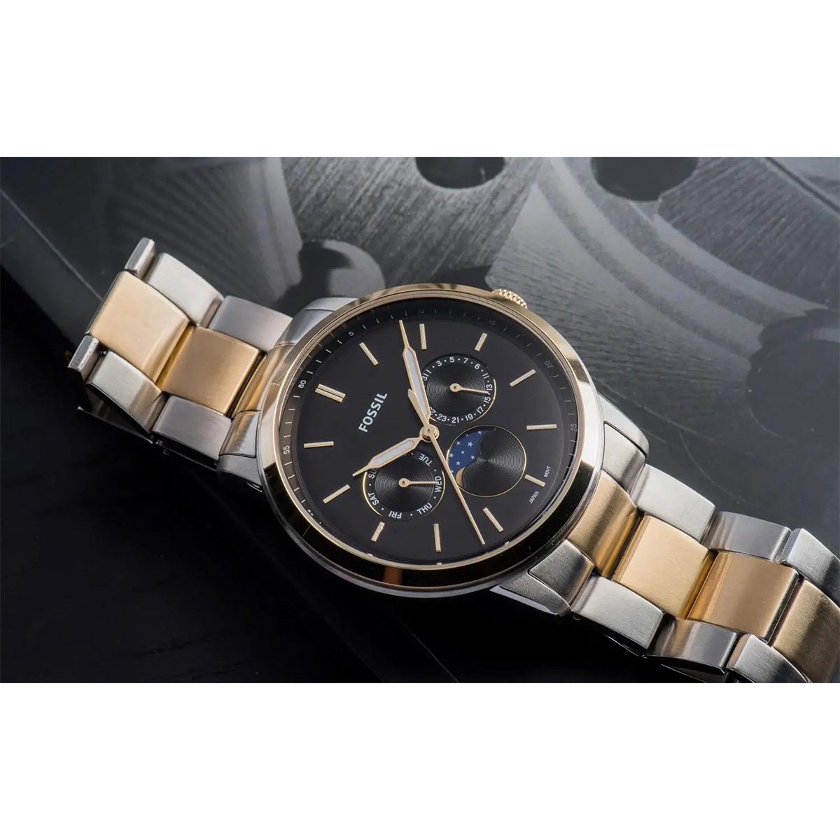  Shop Authentic Fossil Neutra Moonphase Multifunction Black Dial Two Tone Steel Strap Watch for Men - FS5906 - Luxxuri