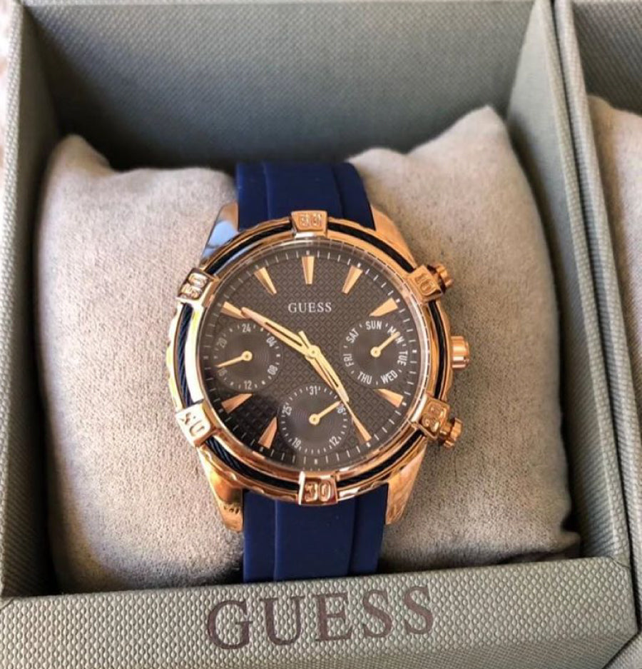  Shop Authentic Guess Analog Quartz Blue Dial Blue Rubber Strap Watch For Women - W0562L3 - Luxxuri