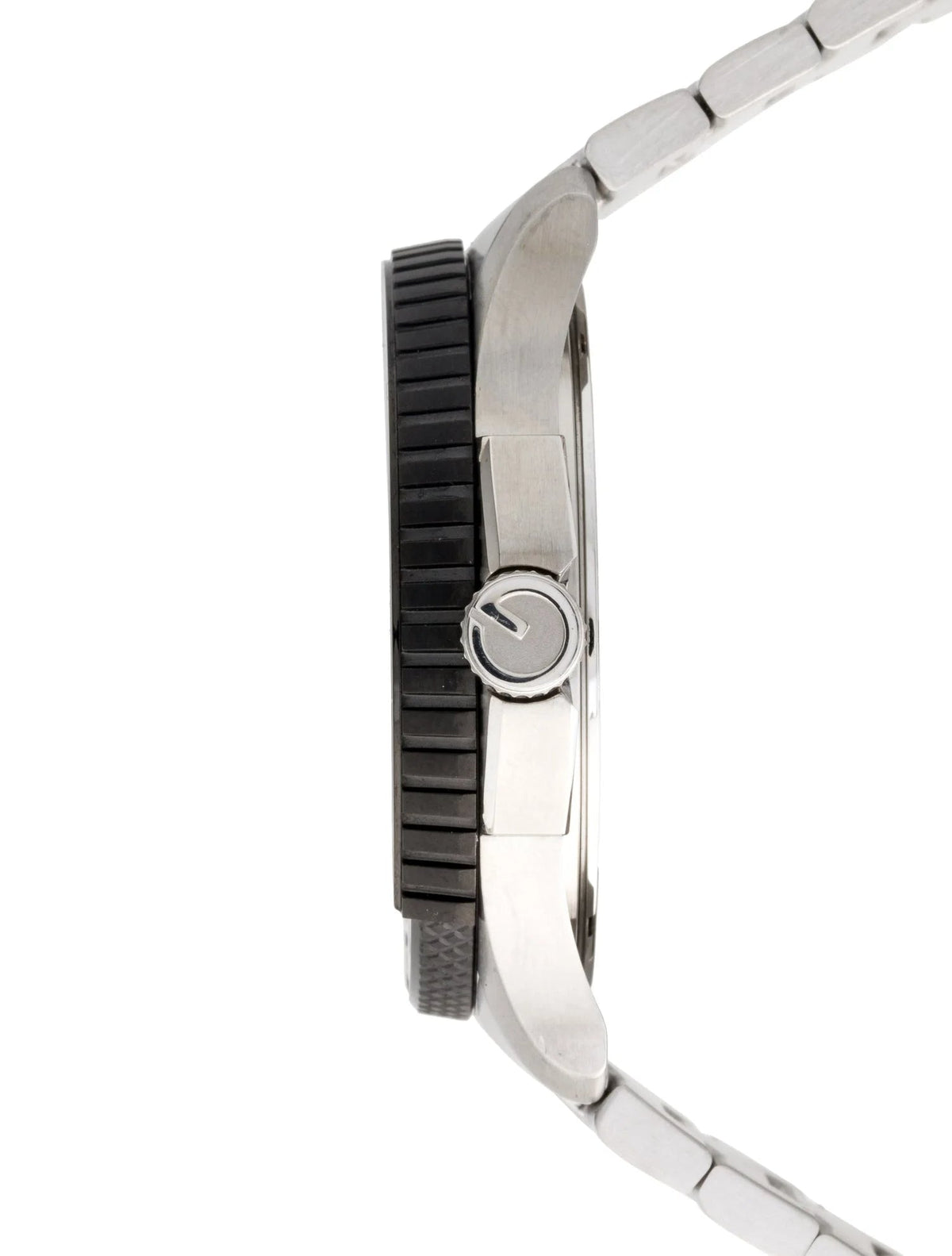  Shop Authentic Gucci G Timeless Sport White Dial Silver Steel Strap Watch For Men - YA126250 - Luxxuri