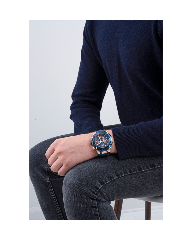  Shop Authentic Guess Navigator Chronograph Blue Dial Blue Rubber Strap Watch for Men - GW0264G4 - Luxxuri