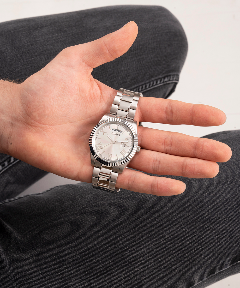  Shop Authentic Guess Connoisseur Silver Dial Silver Steel Strap Watch for Men - GW0265G6 - Luxxuri