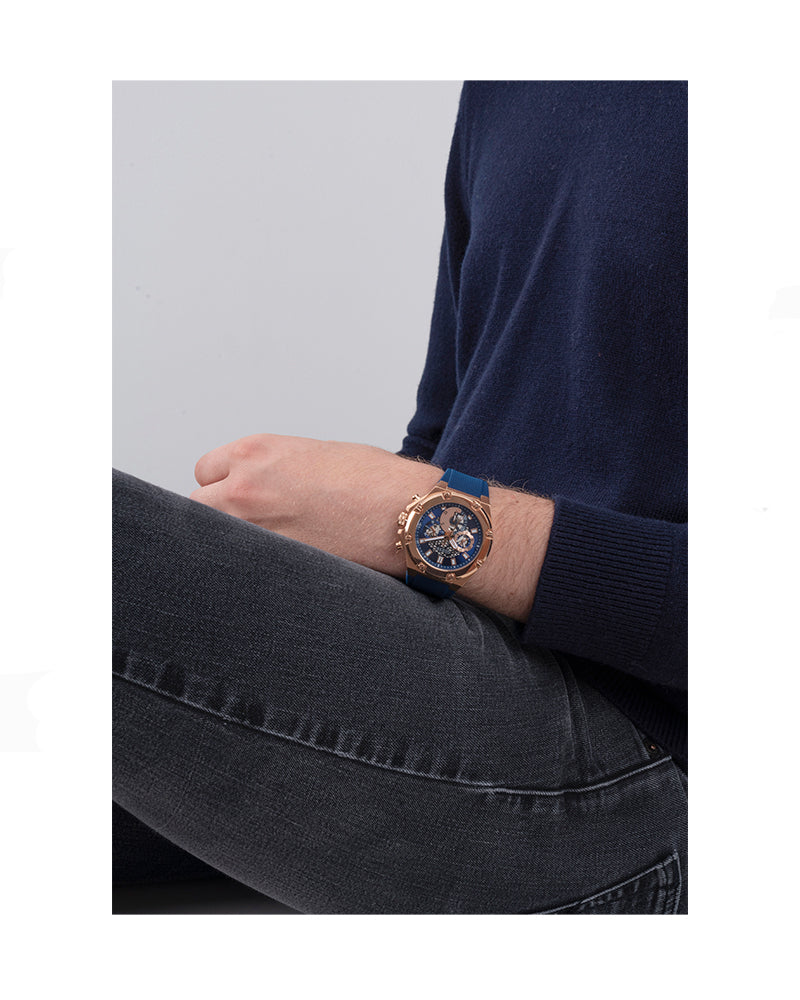  Shop Authentic Guess Third Gear Analog Blue Dial Blue Rubber Strap Watch for Men - GW0334G3 - Luxxuri