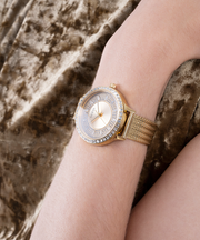 Shop Authentic Guess Soiree Diamonds Rose Gold Dial Rose Gold Mesh Bracelet Watch for Women - GW0402L3 - Luxxuri