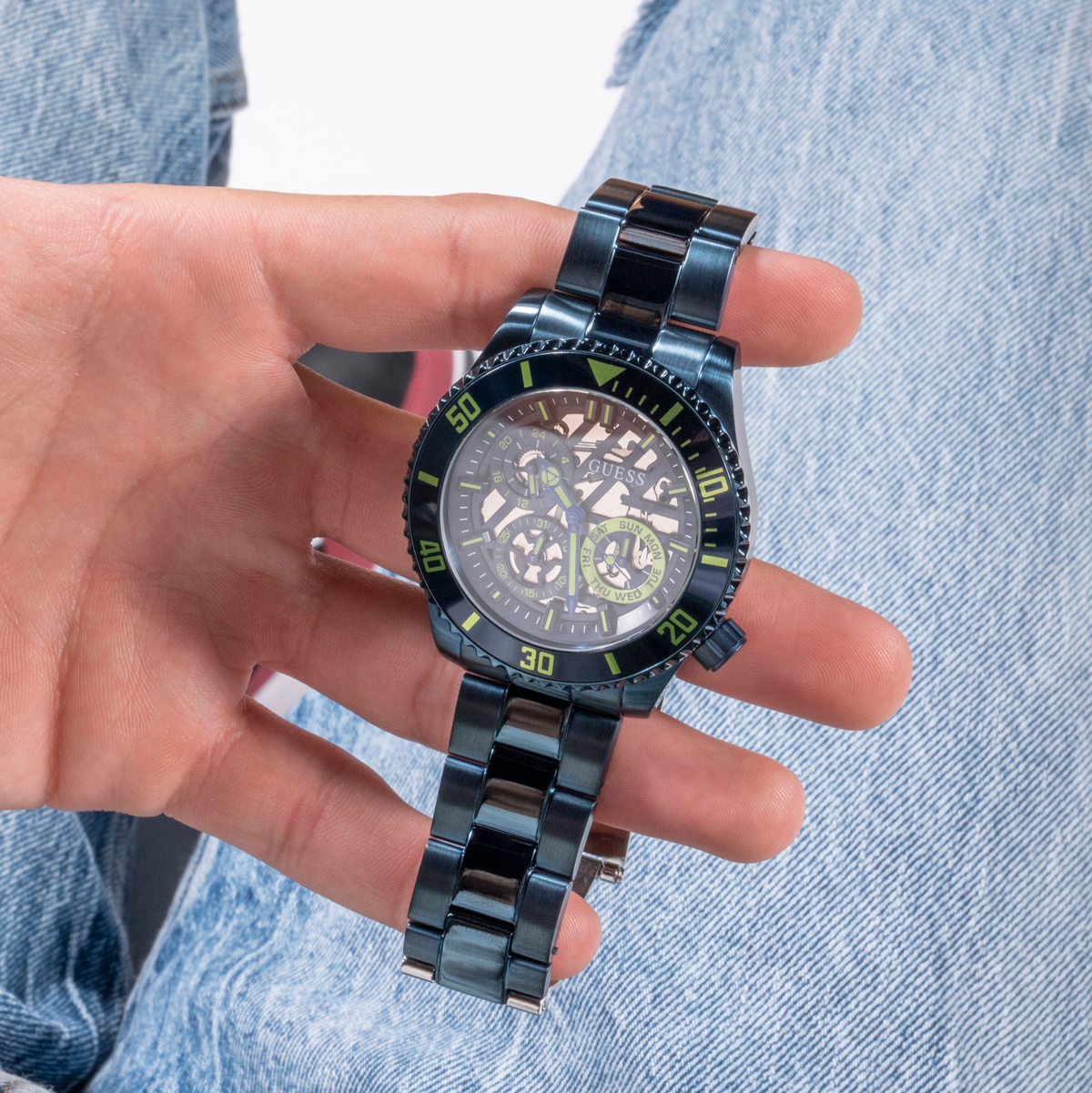  Shop Authentic Guess Axle Multifunction Navy Blue Dial Blue Steel Strap Watch For Men - GW0488G4 - Luxxuri