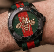  Shop Authentic Gucci Dive Green & Red Dial Green & Red Nylon Strap Watch For Men - YA136216 - Luxxuri