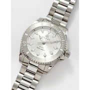 Shop Authentic Gucci Dive Automatic Silver Dial Silver Steel Strap Watch for Men - YA136354 - Luxxuri