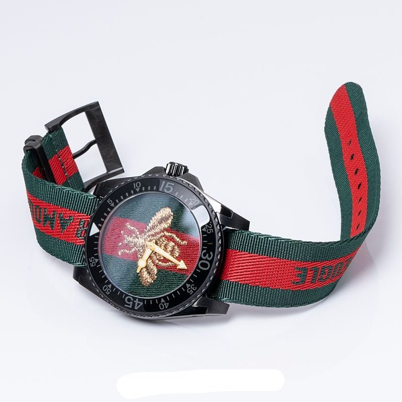  Shop Authentic Gucci Dive Green & Red Dial Green & Red Nylon Strap Watch For Men - YA136216 - Luxxuri