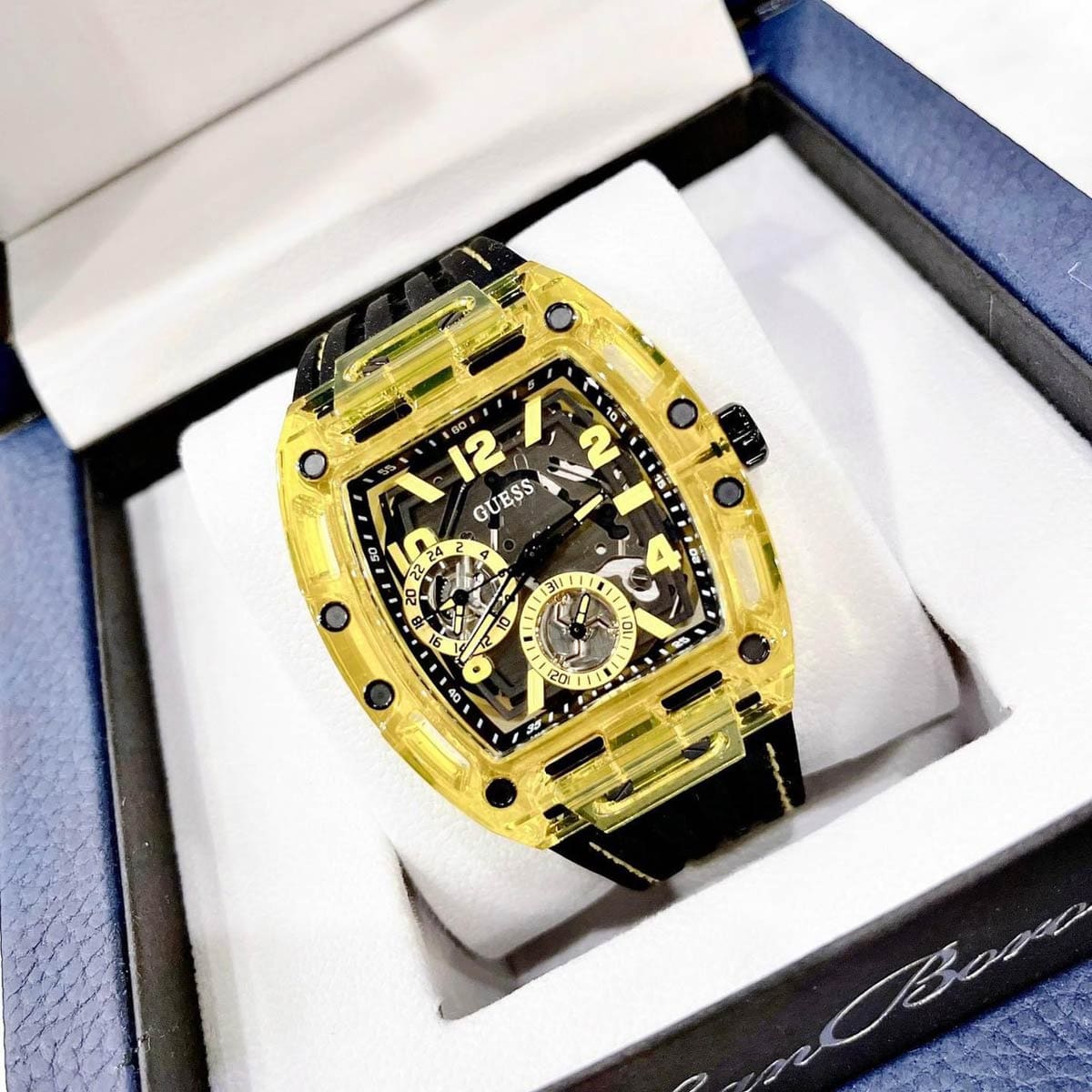  Shop Authentic Guess Phoenix Chronograph Black Dial Black Rubber Strap Watch for Men - GW0499G2 - Luxxuri