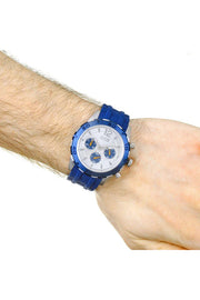  Shop Authentic Guess Caliber Chronograph White Dial Blue Rubber Strap Watch for Men - W0864G6 - Luxxuri