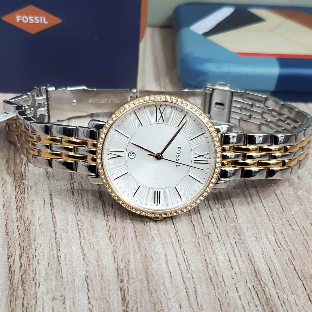  Shop Authentic Fossil Jacqueline White Dial Two Tone Steel Strap Watch for Women - ES3634 - Luxxuri
